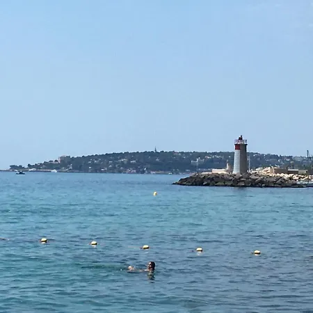 Bel Lumineux Joyeux Spacieux, Vue * Menton