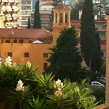 Bel Lumineux Joyeux Spacieux, Vue *