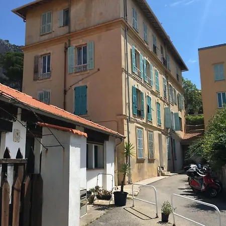 Bel Lumineux Joyeux Spacieux, Vue *