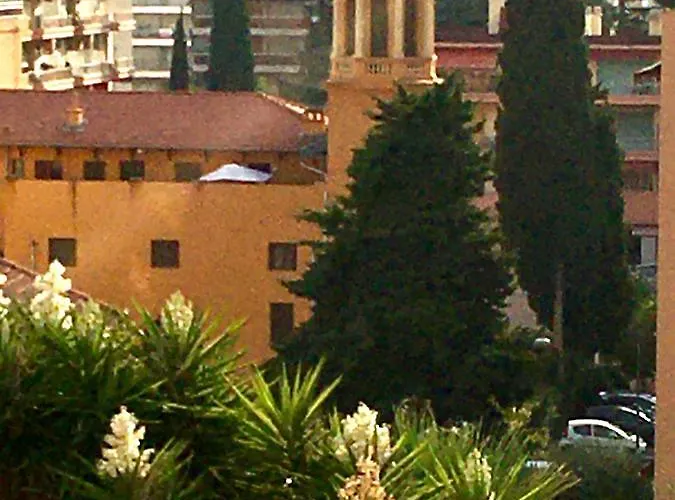 Bel Lumineux Joyeux Spacieux, Vue *