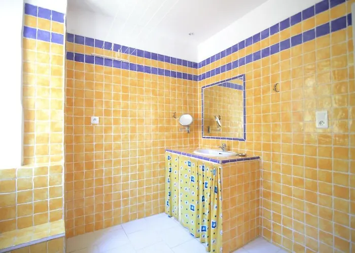 Bel Lumineux Joyeux Spacieux, Vue