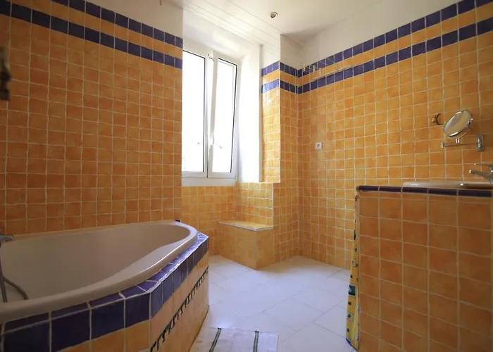 Apartment Bel Lumineux Joyeux Spacieux, Vue Menton